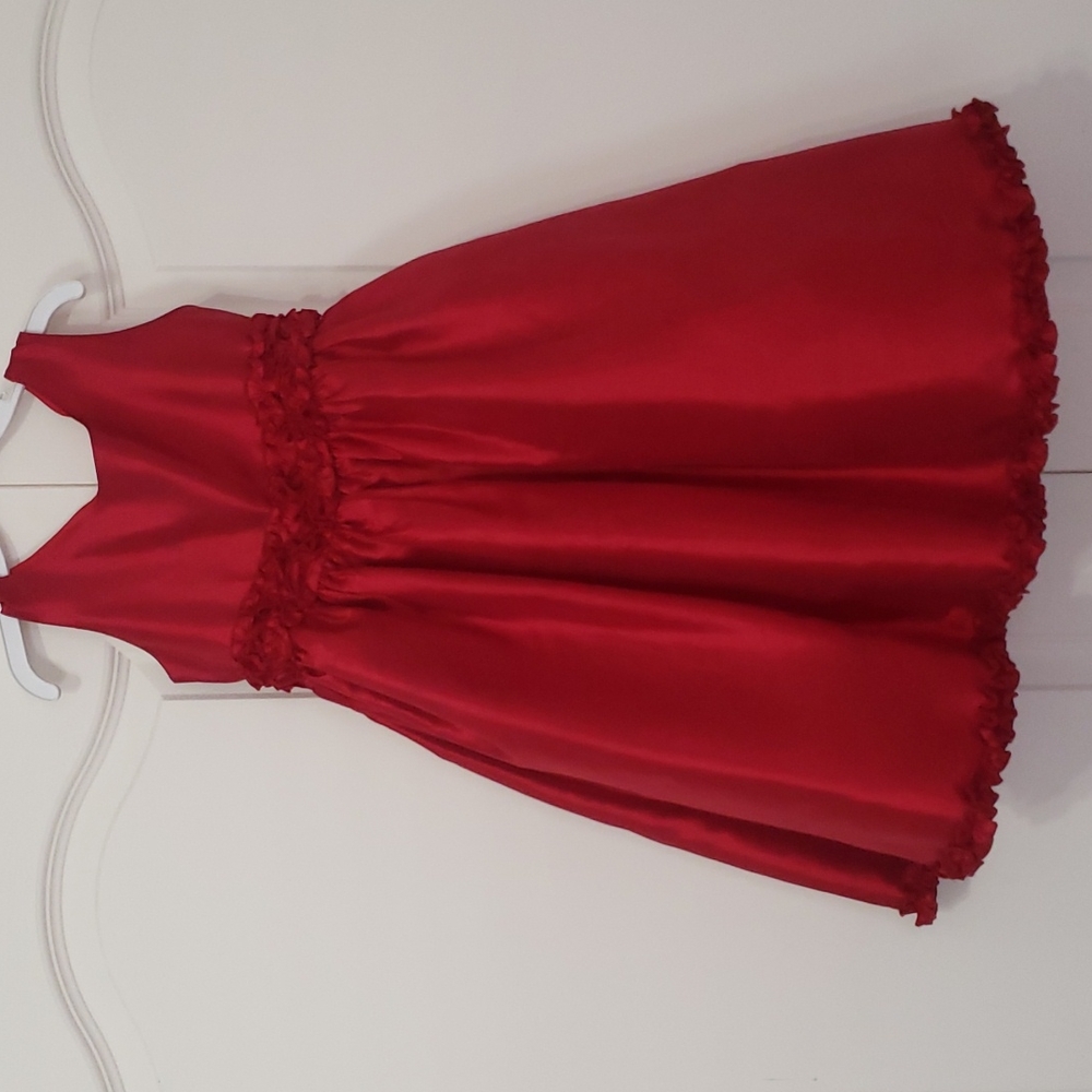 Girl's red dress